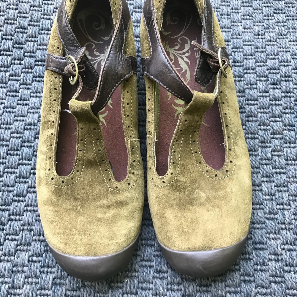 Merrell Suede Shoes